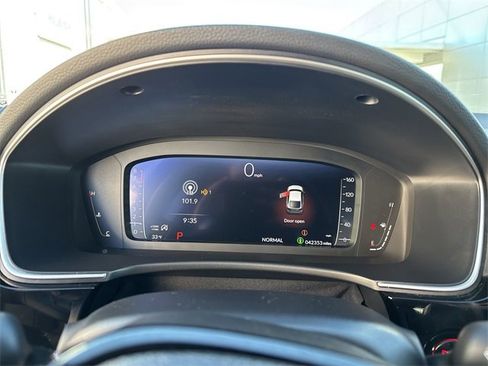 Used 2023 Honda Civic Sport Touring image 10