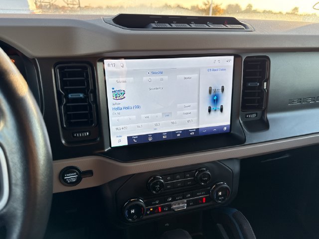 Used 2021 Ford Bronco Wildtrak AWD/4WD image 24