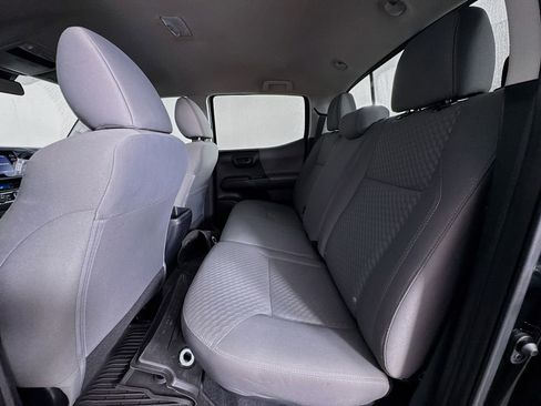 Used 2022 Toyota Tacoma SR image 22