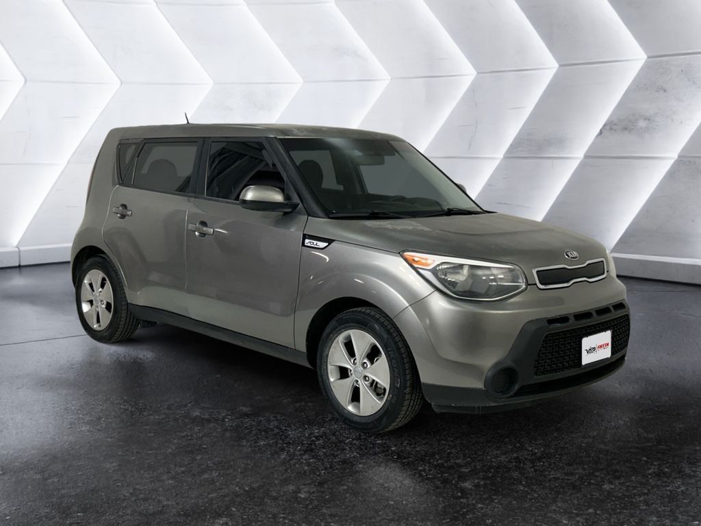 Used 2016 Kia Soul FWD image 1