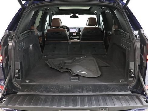 Used 2020 BMW X5 M50i w/ Executive Package AWD/4WD image 39
