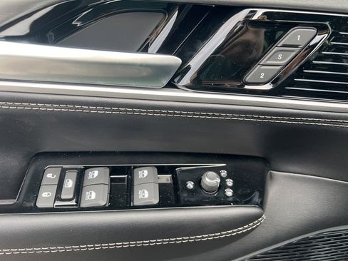 New 2026 Jeep Grand Wagoneer Limited image 22