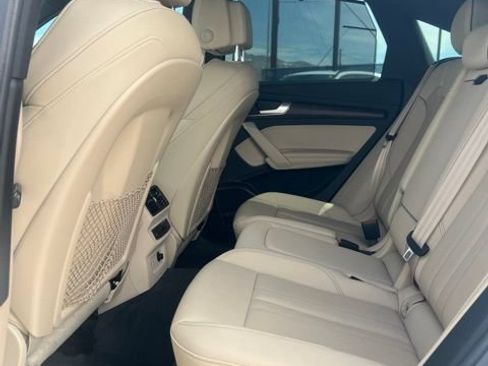 Used 2021 Audi Q5 2.0T Prestige AWD/4WD image 30