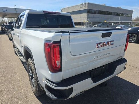 Used 2023 GMC Sierra 1500 AT4 w/ Technology Package AWD/4WD image 3