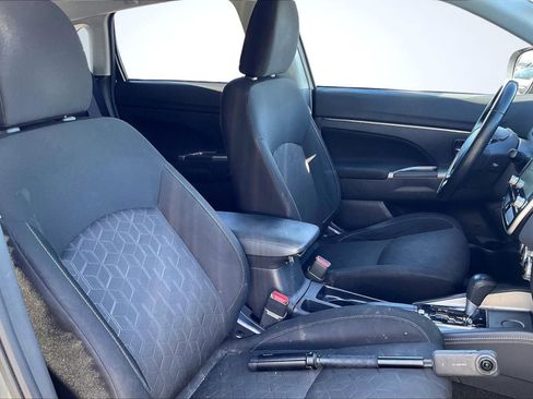 Used 2020 Mitsubishi Outlander Sport SE image 7