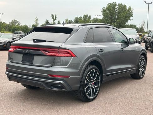 Used 2023 Audi Q8 Premium Plus w/ Premium Plus Package AWD/4WD image 6