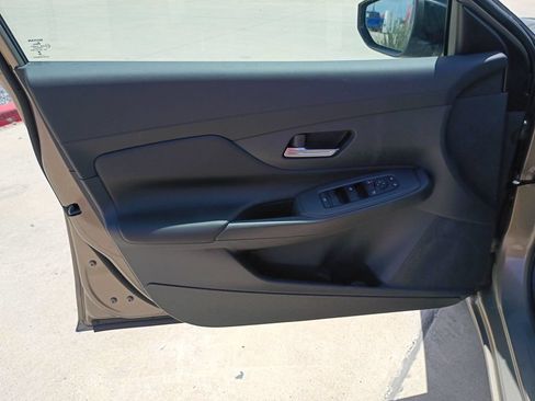 New 2026 Nissan Sentra SV w/ Floor Mat Package FWD image 11