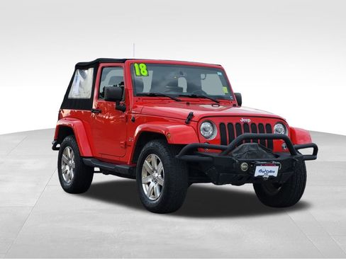 Used 2018 Jeep Wrangler Sahara w/ Connectivity Group image 3
