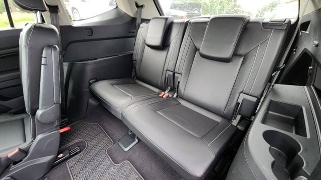 Used 2021 Volkswagen Atlas SEL AWD/4WD image 13