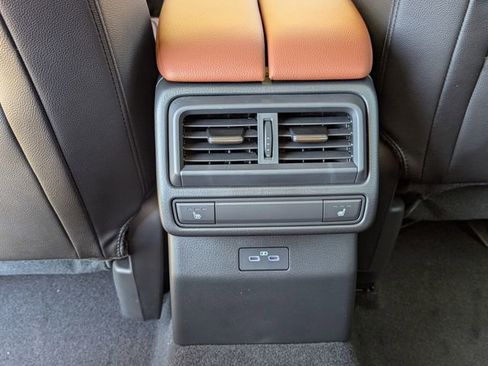 Used 2026 MAZDA CX-50 Meridian Edition w/ Apex Package image 8