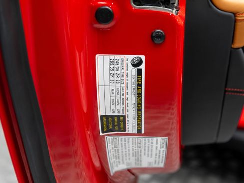 Used 2019 Ferrari Portofino image 21