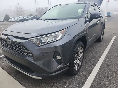 Used 2019 Toyota RAV4 Limited w/ Advanced Technology Package image 1