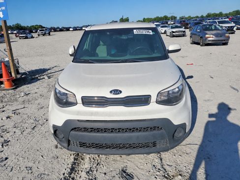 Used 2017 Kia Soul FWD image 4