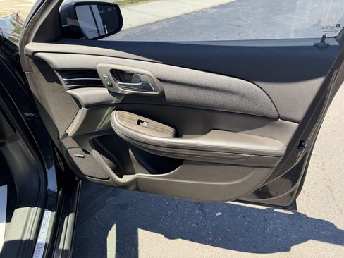 Used 2015 Chevrolet Malibu LTZ FWD image 21