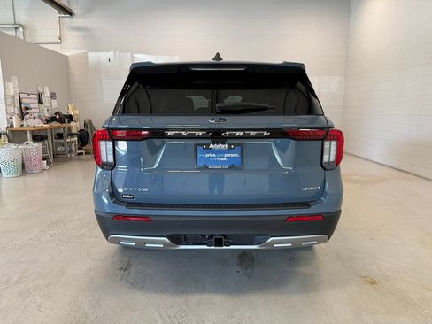 Certified 2025 Ford Explorer Active w/ Active Comfort Package AWD/4WD image 6