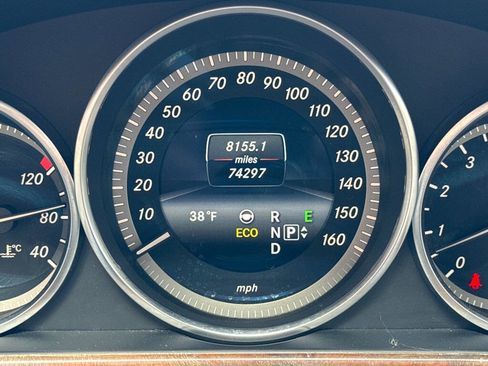 Used 2014 Mercedes-Benz E 350 Sedan image 22