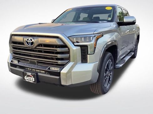 Used 2023 Toyota Tundra Limited AWD/4WD image 6