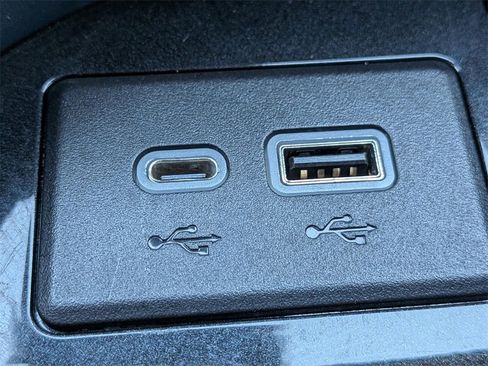 Used 2023 Cadillac Escalade Premium Luxury Platinum w/ LPO, Radiant Package image 28