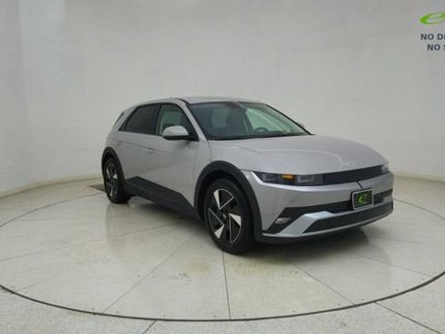 Used 2025 Hyundai Ioniq 5 SE RWD image 62