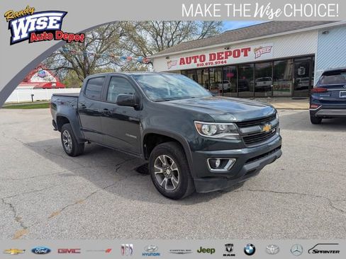 Used 2017 Chevrolet Colorado Z71 AWD/4WD image 1
