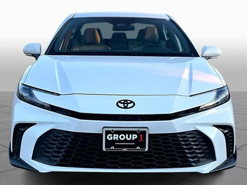 New 2026 Toyota Camry SE image 3