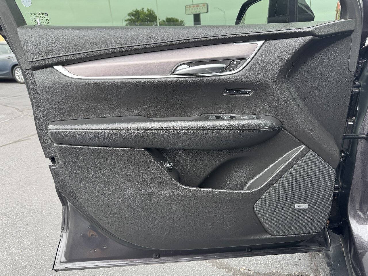 Used 2019 Cadillac XT5 Luxury FWD image 15