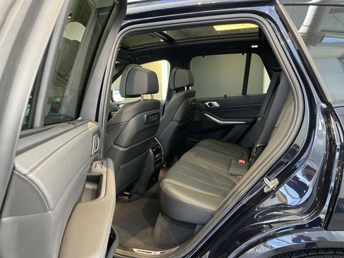 Used 2022 BMW X5 xDrive45e w/ M Sport Package image 34