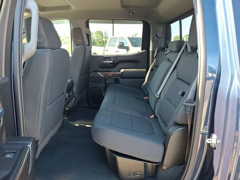 Used 2021 Chevrolet Silverado 1500 RST w/ Convenience Package II AWD/4WD image 11