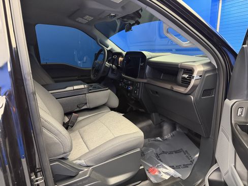 Used 2025 Ford F150 XL w/ Equipment Group 103A High AWD/4WD image 23