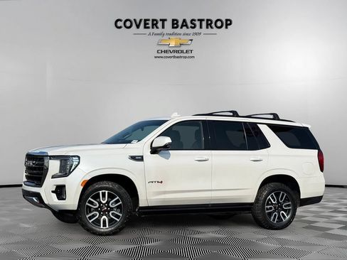 Certified 2023 GMC Yukon AT4 w/ AT4 Premium Package AWD/4WD image 1