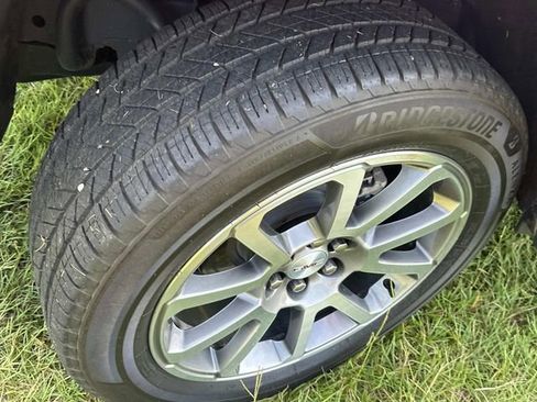 Used 2021 GMC Canyon Denali image 15