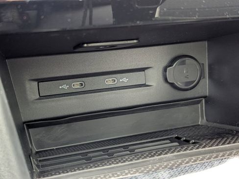 New 2026 Volkswagen Taos SEL AWD/4WD image 22