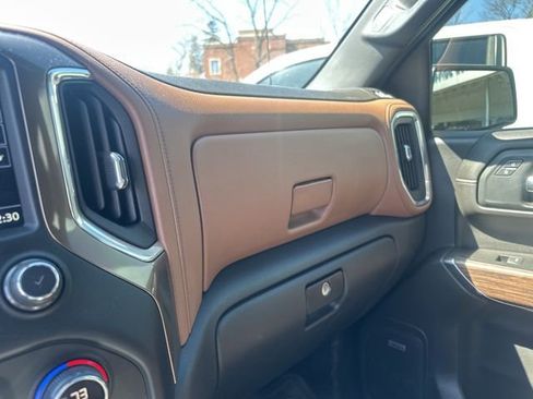 Used 2019 Chevrolet Silverado 1500 High Country w/ Technology Package image 26