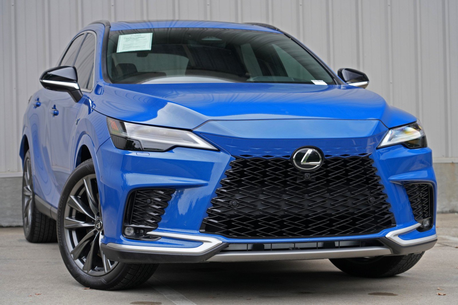 Used 2023 Lexus RX 350 F Sport w/ Cold Area Package AWD/4WD image 4