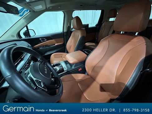 Used 2024 Kia Carnival SX Prestige image 26