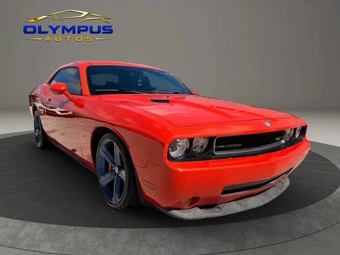 Used 2008 Dodge Challenger SRT8 RWD image 3