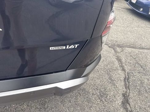 Certified 2024 Hyundai Kona Limited AWD/4WD image 5