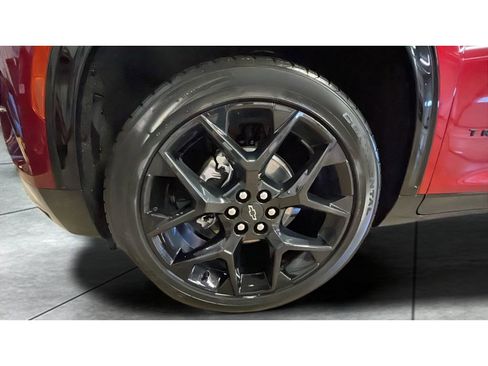 Used 2025 Chevrolet Traverse RS w/ LPO, Floor Liner Package AWD/4WD image 22