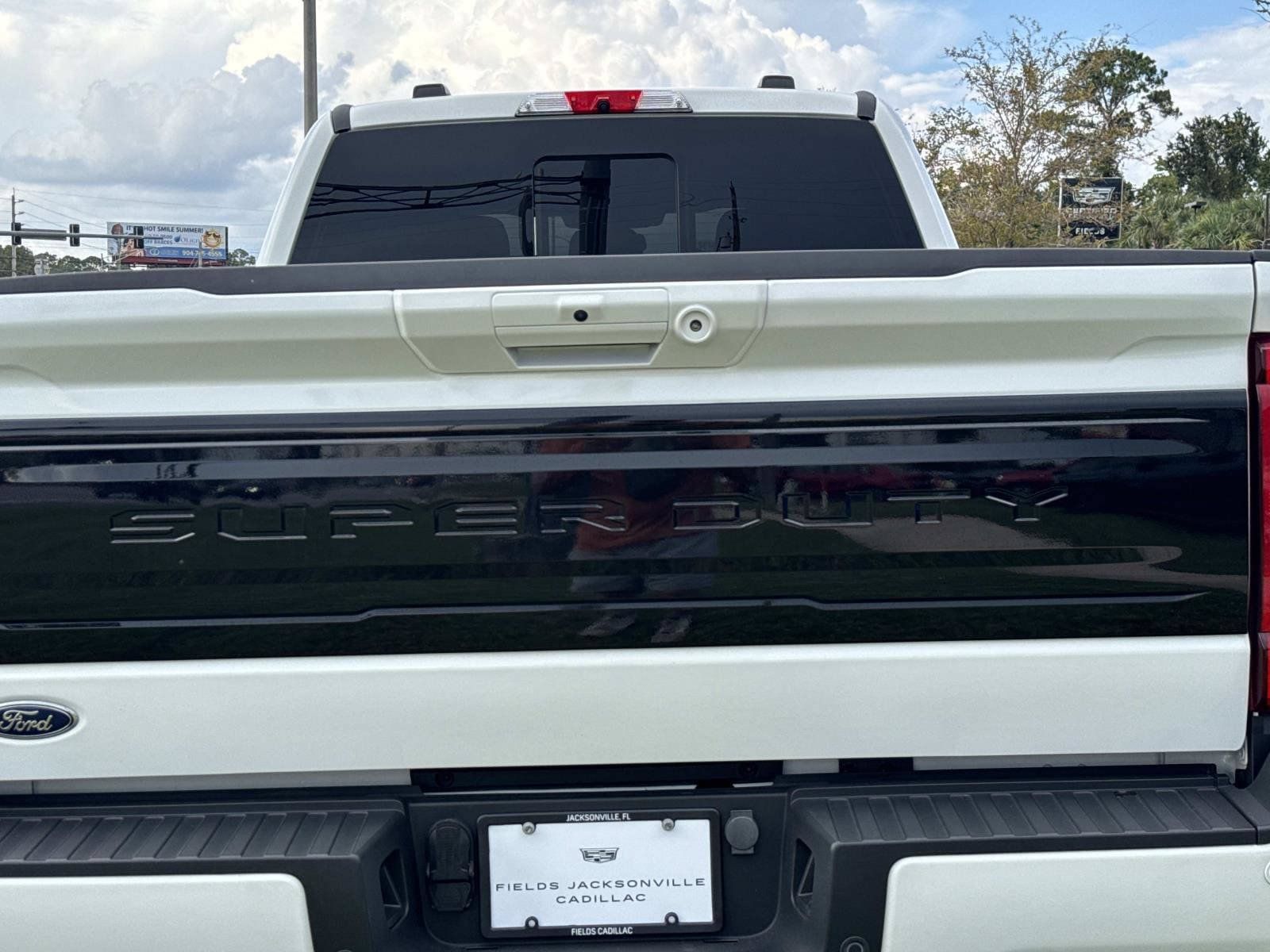 Used 2025 Ford F250 Platinum w/ Tremor Off-Road Package AWD/4WD image 9