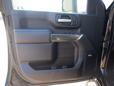 Used 2021 GMC Sierra 3500 AT4 w/ AT4 Premium Plus Package AWD/4WD image 22