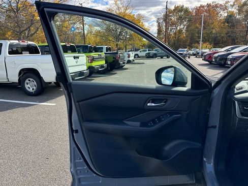 New 2026 Nissan Rogue SV w/ Cold Weather Package image 9