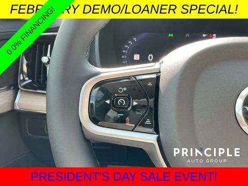 New 2026 Volvo XC90 B5 Plus w/ Protection Package Premier image 26