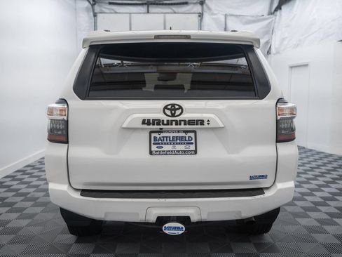 Used 2023 Toyota 4Runner SR5 Premium w/ Moonroof Package RWD image 7