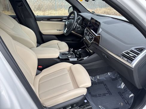 Used 2024 BMW X3 xDrive30i w/ Premium Package image 33