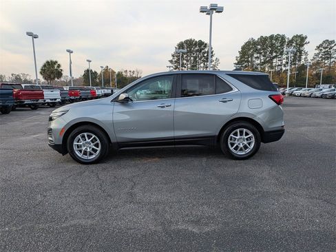 Used 2024 Chevrolet Equinox LT image 7