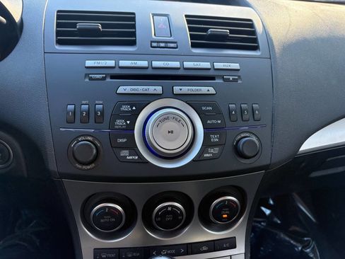 Used 2010 MAZDA MAZDA3 s Grand Touring image 15
