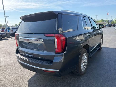 Used 2021 GMC Yukon SLT w/ SLT Premium Package image 4