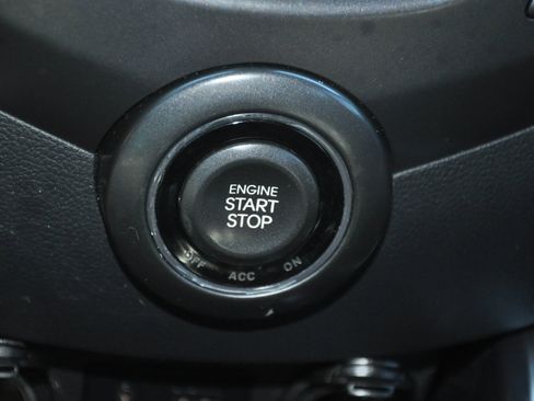 Used 2013 Hyundai Veloster Turbo image 35