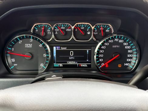 Used 2018 Chevrolet Silverado 1500 LT w/ LT Eassist Package image 22