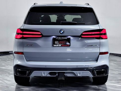 Used 2025 BMW X5 xDrive50e w/ Executive Package AWD/4WD image 8